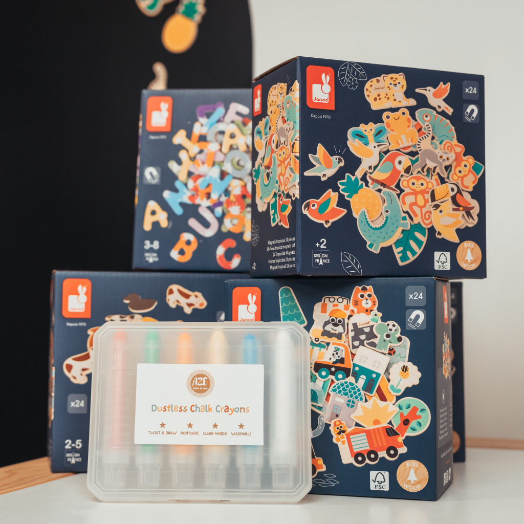 Chalk Crayons retracable by AZEbabydream and Janod Magnetic game sets